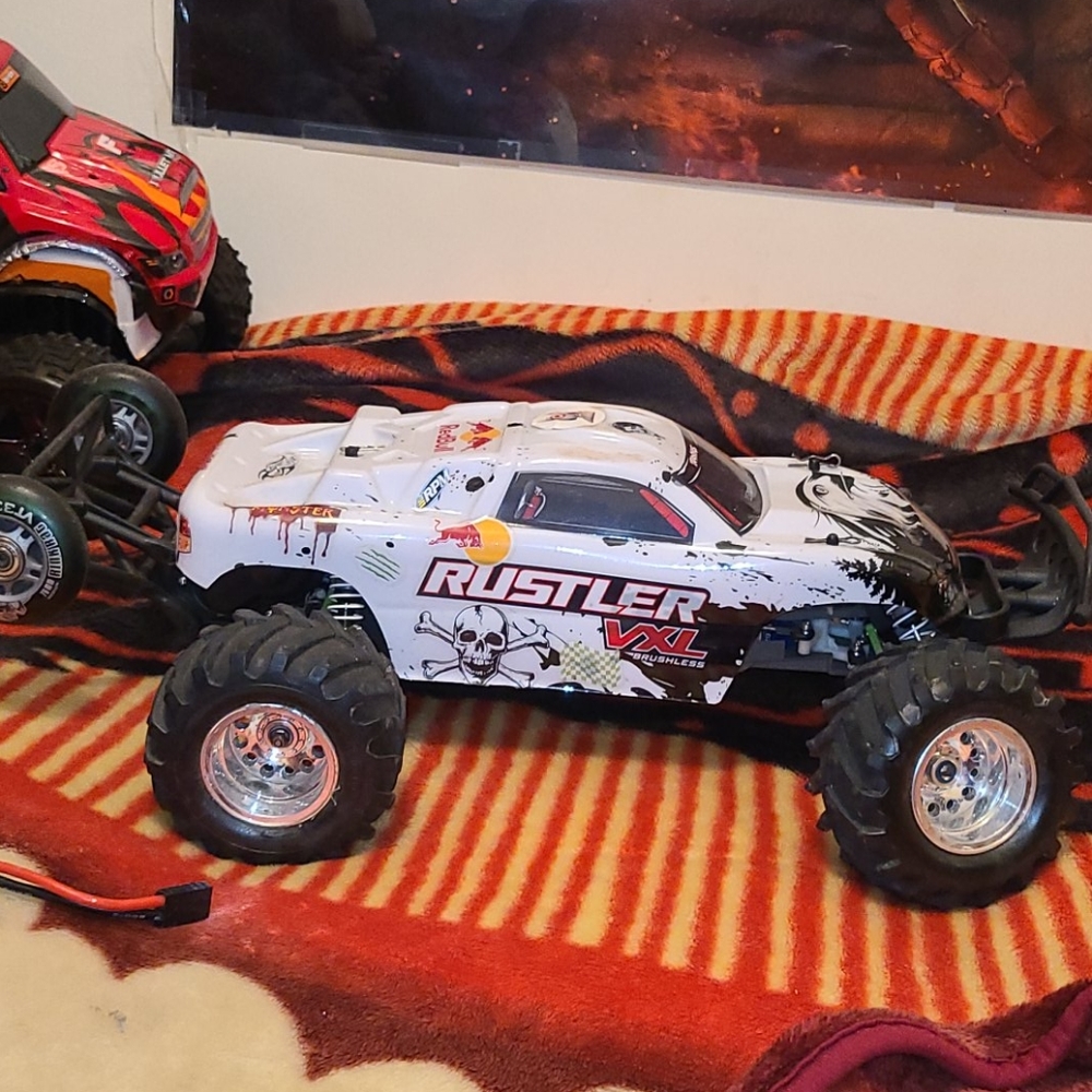 Big Remote Car - image 1